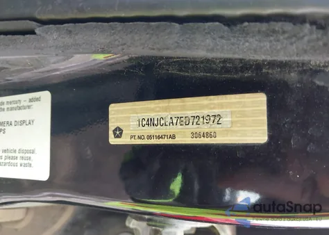 2014 Jeep Compass Latitude из США, поврежденный, VIN 1C4NJCEA7ED721972